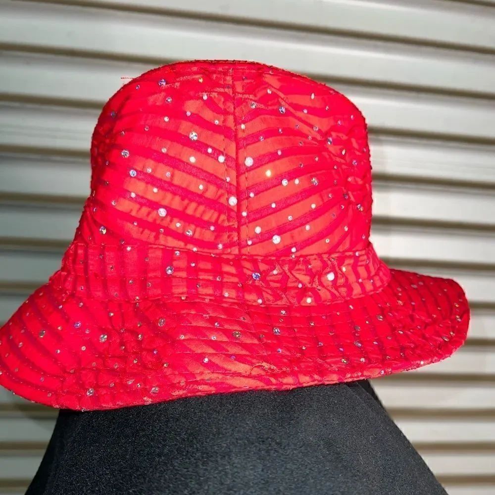 Red hat with rhinestones statement hat - Picture 2 of 6